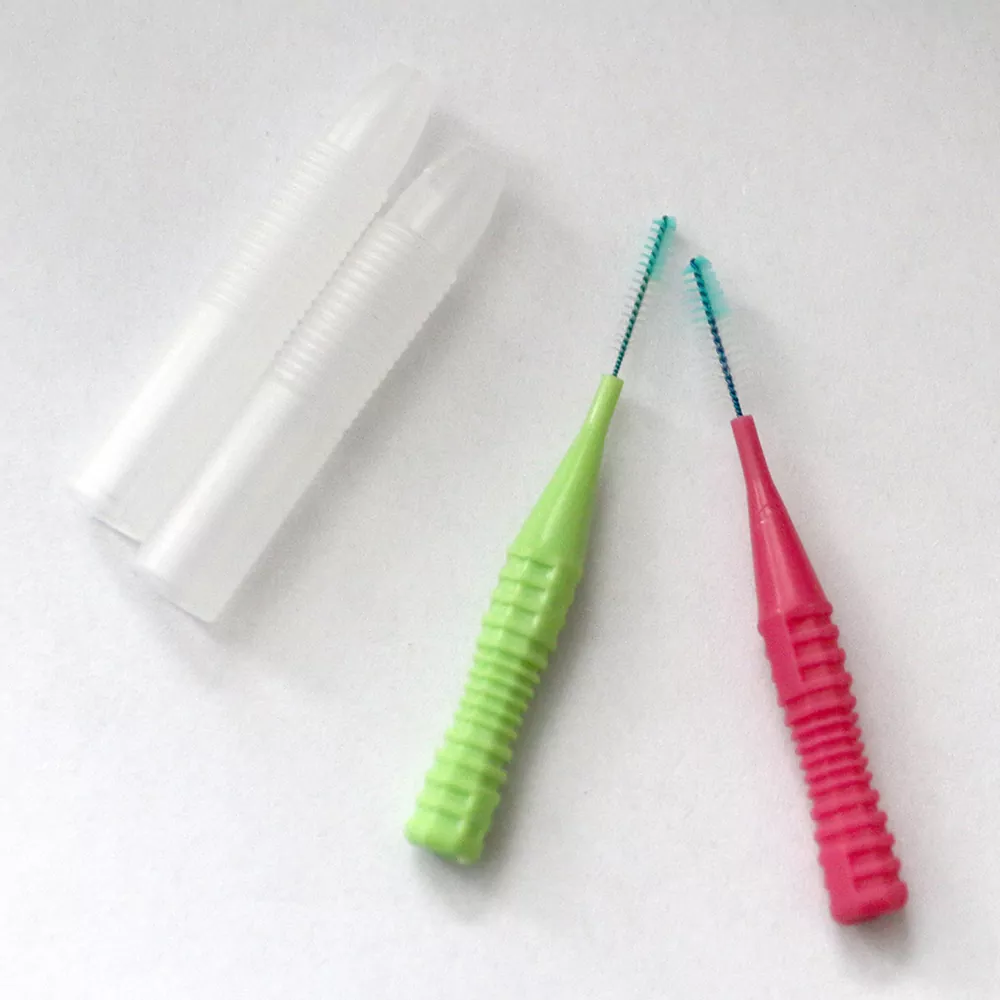 Bàn chải kẽ răng di động